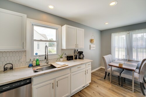 Pet-friendly Southfield House w/ Ping-pong Table!