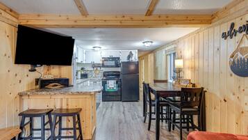 Nhà (2 Bedrooms) | Nội thất