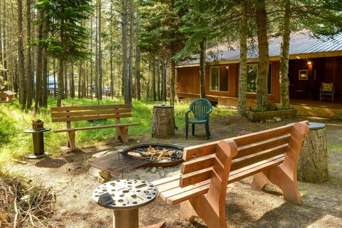 Island Park Vacation Rental ~ 31 Mi to Yellowstone