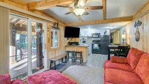 Rumah (2 Bedrooms) | Interior
