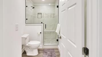 House (3 Bedrooms) | Bahagian dalam