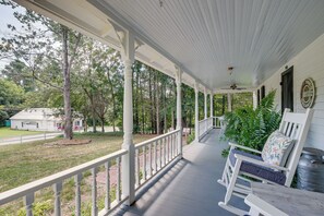 House (3 Bedrooms) | Interior - Historic & Charming Pittsboro Home w/ Fireplaces (Pittsboro)