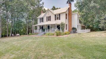 House (3 Bedrooms) | Front of property