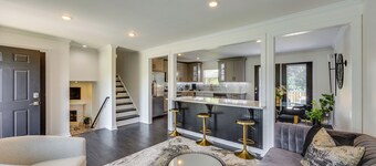 Modern Richmond Home w/ Deck, Close to Downtown!