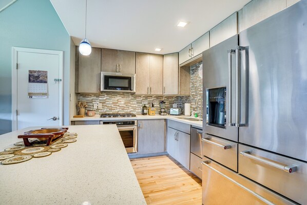 Apartment (1 Bedroom) | Interior