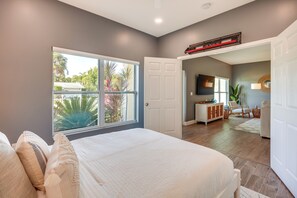 House (3 Bedrooms) | Interior - Florida Gem: Saltwater Pool By Beaches & Kayaking! (Jensen Beach)