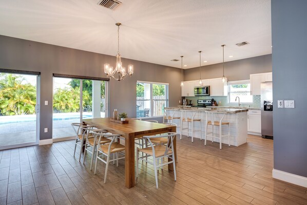 House (3 Bedrooms) | Interior - Florida Gem: Saltwater Pool By Beaches & Kayaking! (Jensen Beach)