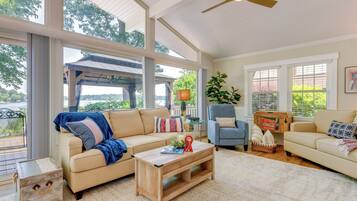 House (4 Bedrooms) | Bahagian dalam