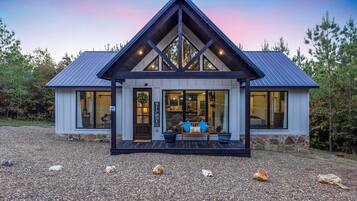 House (2 Bedrooms) | Front of property