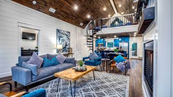 House (2 Bedrooms) | Interior