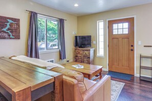 Apartment (0 Bedroom) | Interior