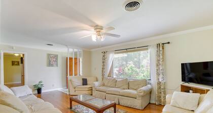 Cozy Home in Montgomery ~ 3 Mi to ASU Campus!