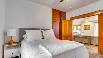 House (3 Bedrooms) | 3 bedrooms, iron/ironing board, bed sheets