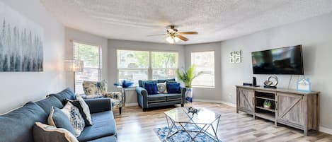 Apartment (3 Bedrooms) | Front of property