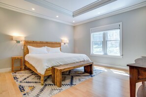 ํ์ฐ์ค (3 Bedrooms) | ๋ด๋ถ