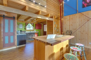 Casa (2 Bedrooms) | Interior