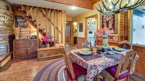 Dining - Cute Overgaard Vacation Rental Cabin w/ Deck! (Overgaard)