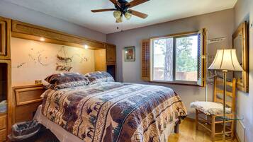 2 bedrooms, iron/ironing board, bed sheets