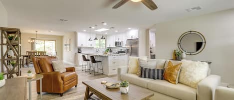 Casa (2 Bedrooms) | Interior