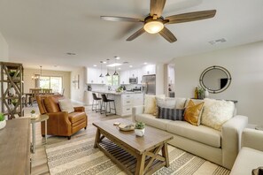 House (2 Bedrooms) | Interior - Sun City Retreat w/ Patio Near Golfing & Hiking! (Sun City)