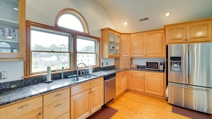 Casa (4 Bedrooms) | Cocina privada