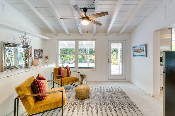 Interior - Osprey Vacation Rental w/ Kayaks: 4 Mi to Beach! (Osprey)