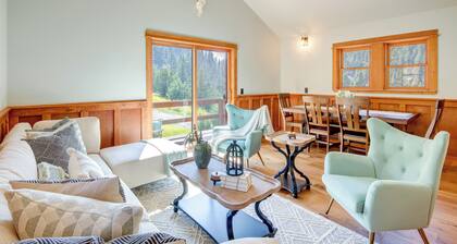 Secluded Livingston Retreat w/ Deck + Fire Pit!