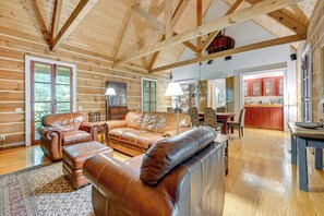 Casa (3 Bedrooms) | Interior