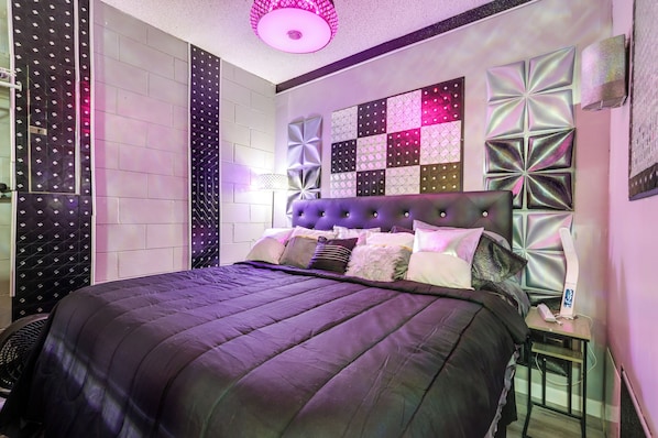 Apartment (0 Bedroom) | Interior - Cozy Brandon Vacation Rental w/ Shared Pool! (Brandon)