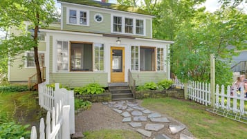 House (3 Bedrooms) | Bahagian dalam