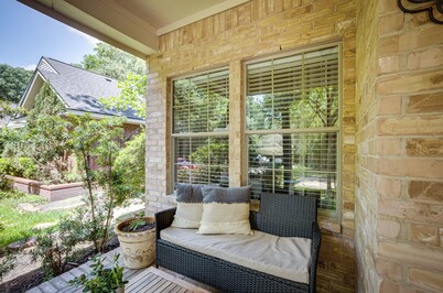 Pet-friendly Montgomery Retreat w/ Community Pool!