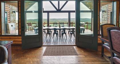 Broken Bow Cabin w/ Game Room & Private Hot Tub!