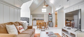 Stillwater Studio Loft Near Boone Pickens Stadium!