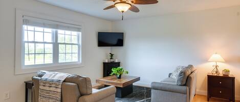 House (3 Bedrooms) | Front of property