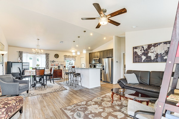 House (3 Bedrooms) | Interior