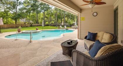 Montgomery Home w/ Yard, Pool & Hot Tub!