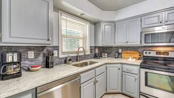 Apartment (2 Bedrooms) | Interior