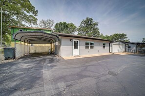 單棟房屋 (4 Bedrooms) | 內部