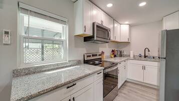 Rumah (4 Bedrooms) | Interior