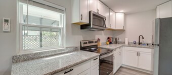 Waterfront Grove Retreat w/ Dock: 'cedar Ridge'