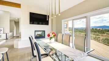 Rumah (5 Bedrooms) | Interior