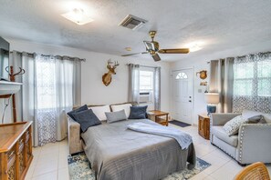 House (1 Bedroom) | Interior