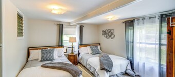 Pet-friendly Fort Mccoy Cabin w/ Fire Pit!