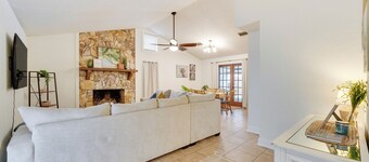 Winter Haven Retreat w/ Private Pool!