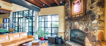 Pet-friendly Silver Mountain Studio: Mountain View