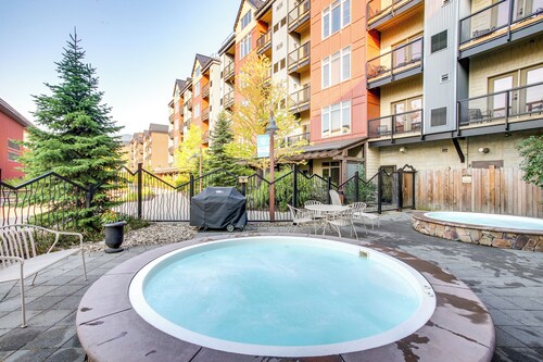 Pet-friendly Silver Mountain Studio: Mountain View