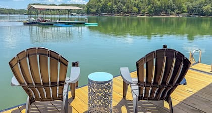 Lakefront Sharps Chapel Retreat w/ Boat Dock!