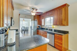 House (4 Bedrooms) | Interior - Mary Esther Home With Private Pool & Fireplace! (Mary Esther)