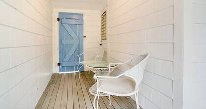 1 Mi to Marina! Hyannis Family Getaway w/ Deck