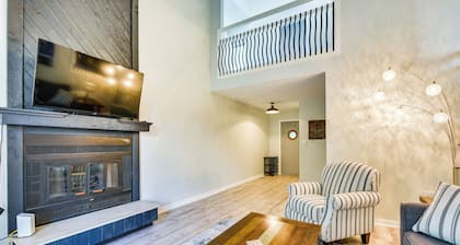 Niceville Retreat w/ Boat Dock, Golf Course & Pool